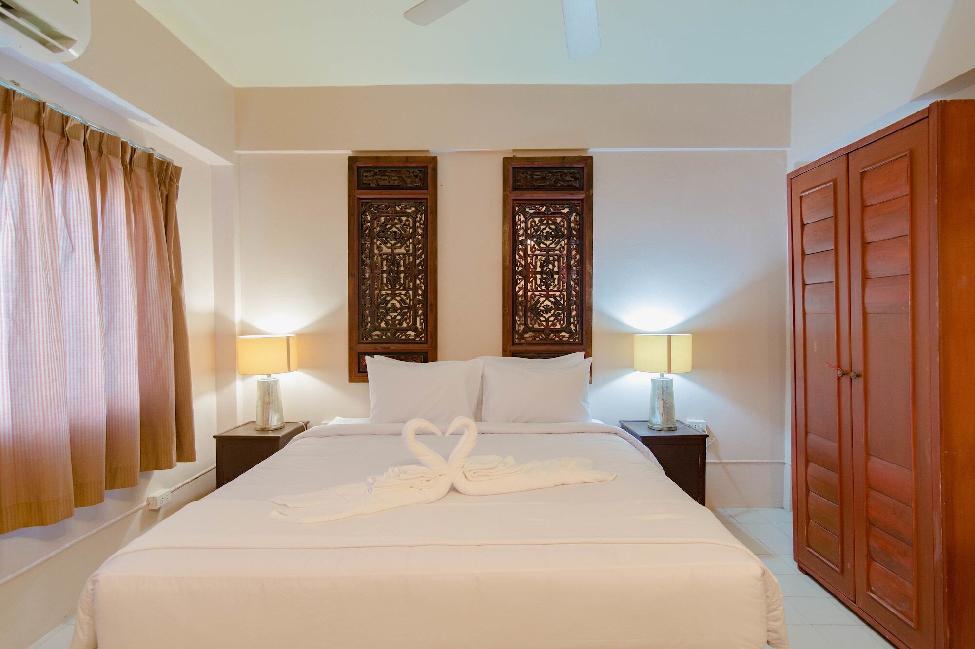 Bed At Beach Hostel Phuket Kültér fotó